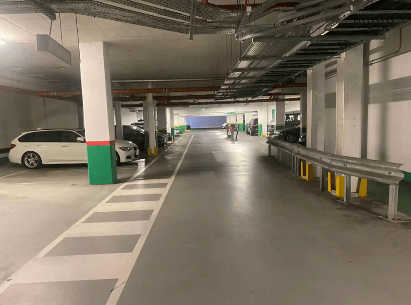 Meet & Greet Parking - Image 1